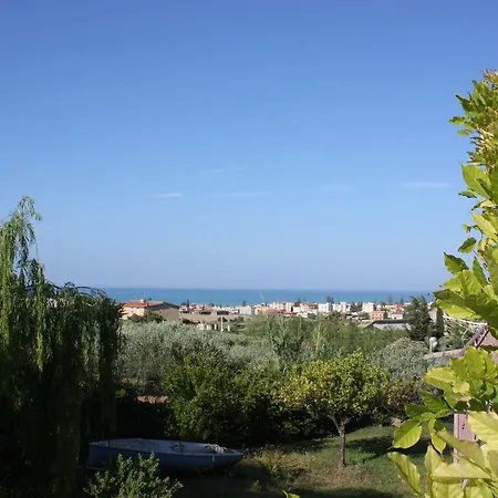 Bed & Breakfast La Casetta Degli Aranci