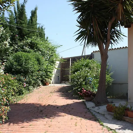 La Casetta Degli Aranci Bed & Breakfast