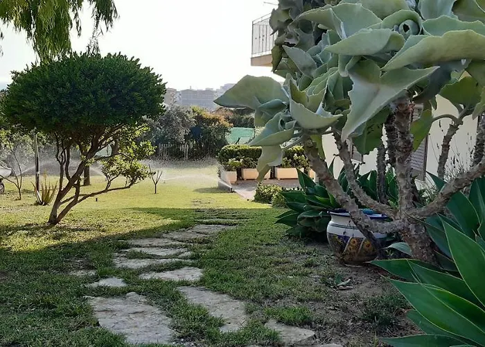 La Casetta Degli Aranci Bed & Breakfast 3*